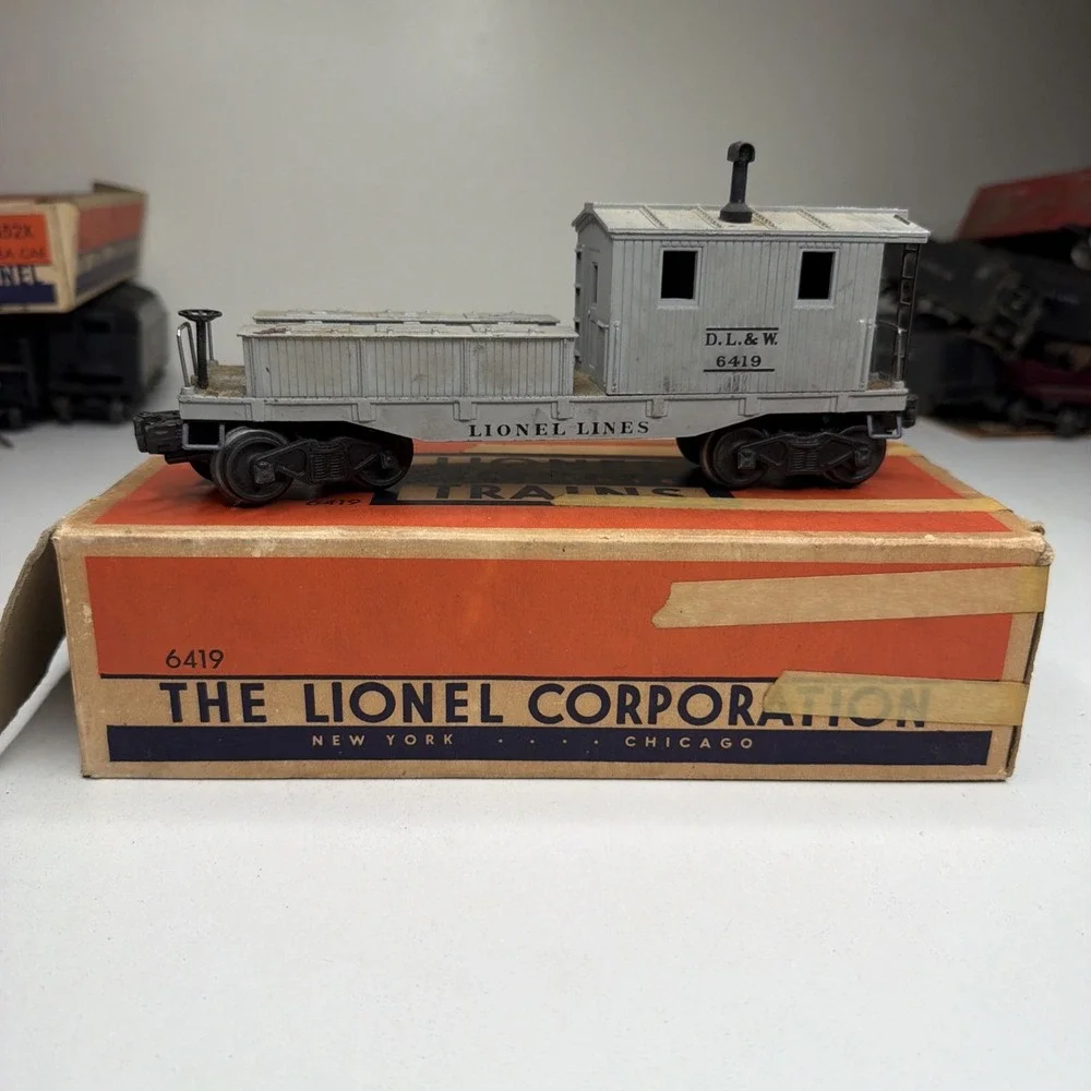 Vintage Lionel Train 6419 O Gauge DL&W Grey Wrecking Work Caboose w/ Orig Box